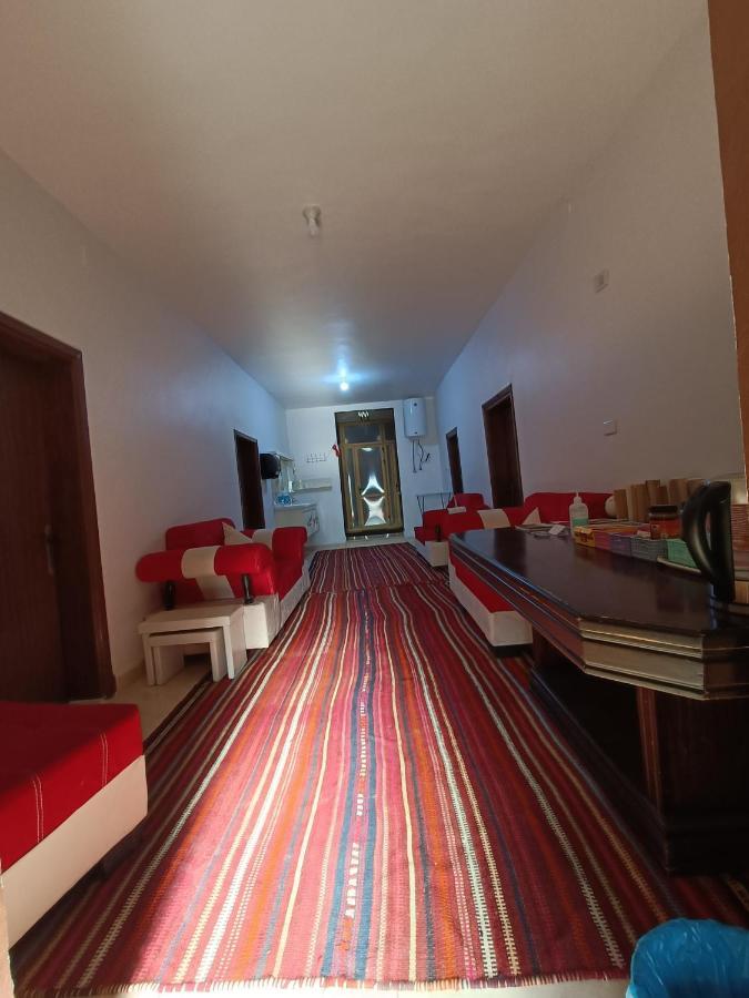 Happy Night Hostel Wadi Musa Exterior photo