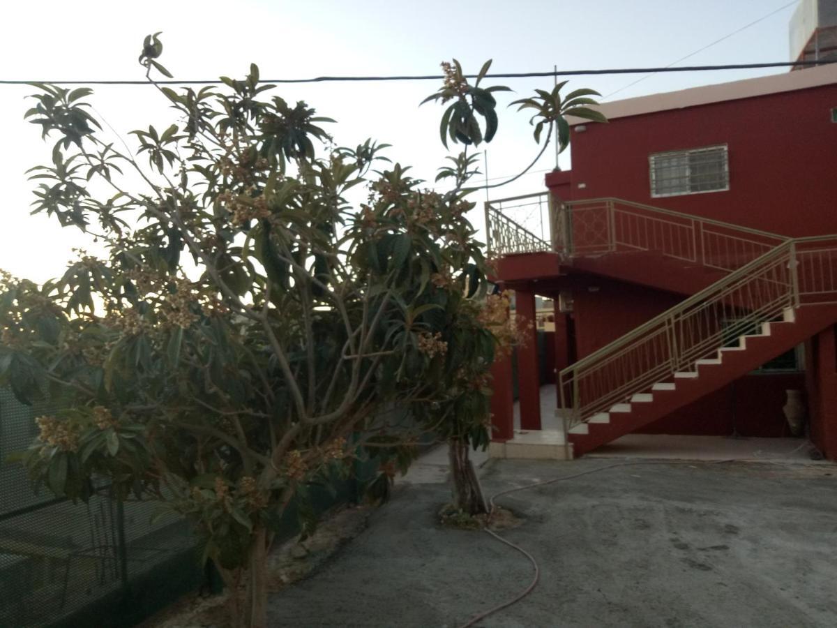 Happy Night Hostel Wadi Musa Exterior photo